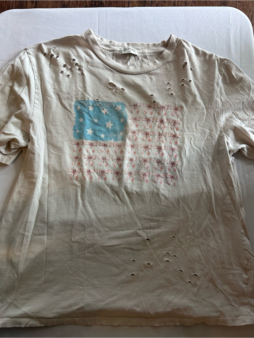 Distressed Flag Graphic Tee - Cream